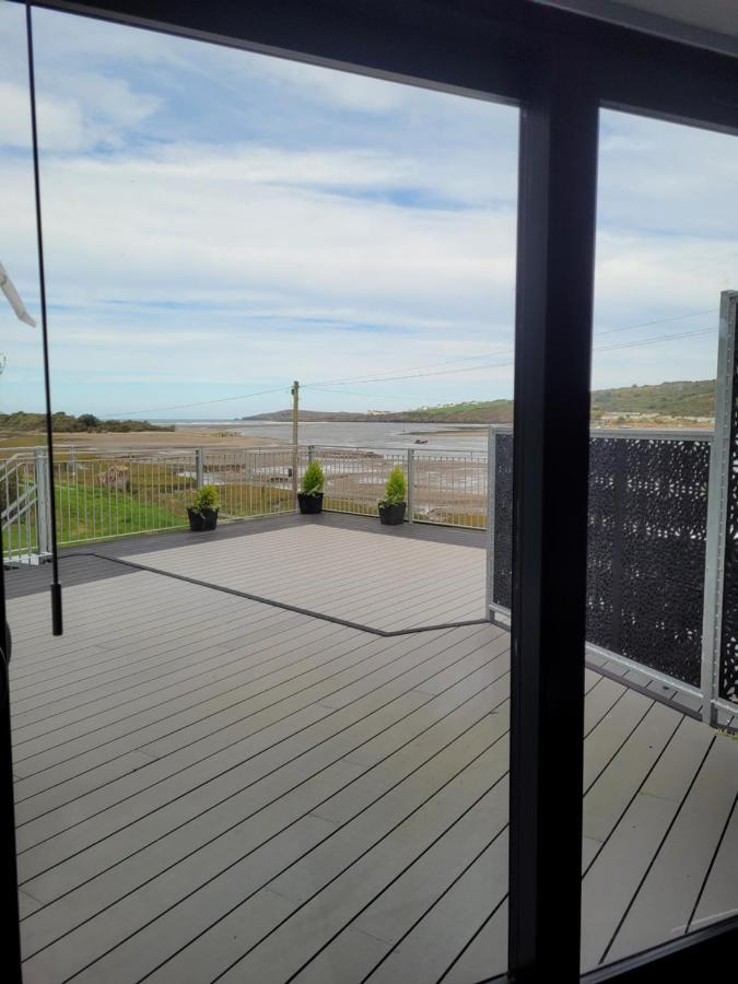 The Teifi Waterside Hotel คาร์ดิแกน ภายนอก รูปภาพ